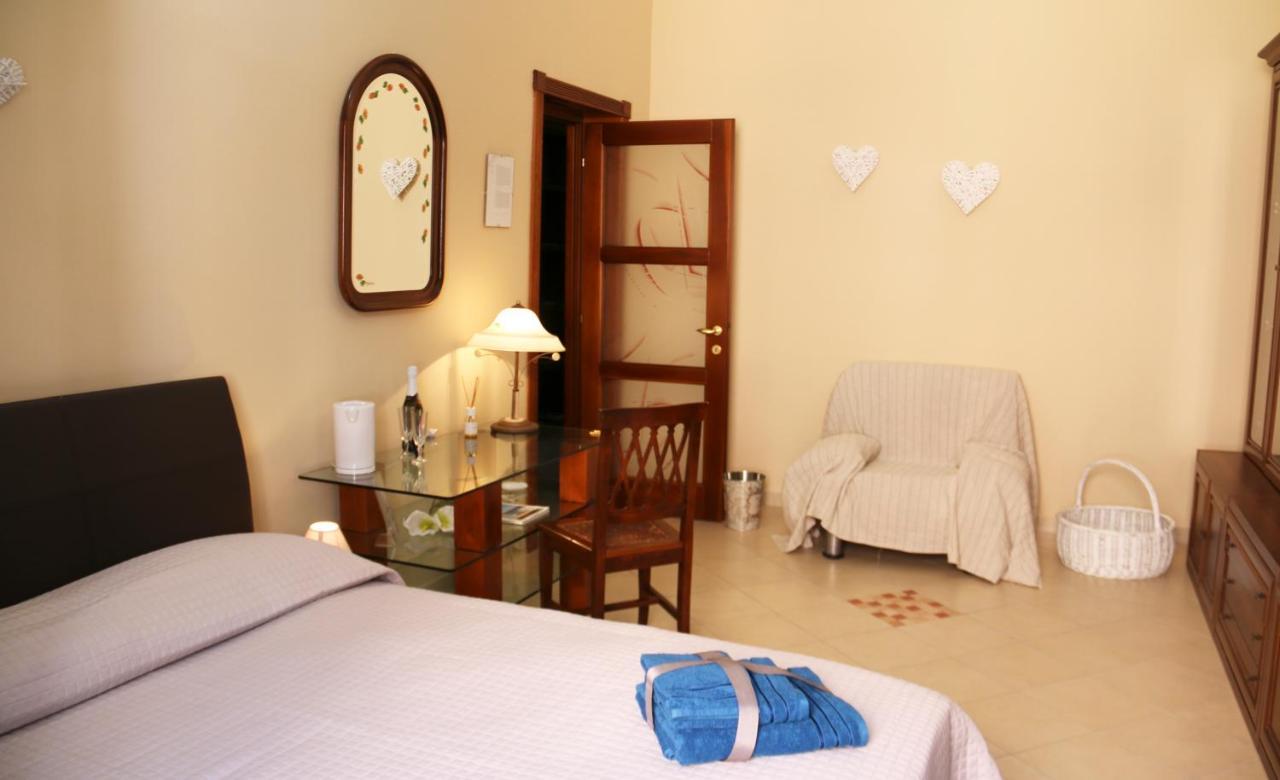 סאסארי Sardinia Re Guest House מראה חיצוני תמונה