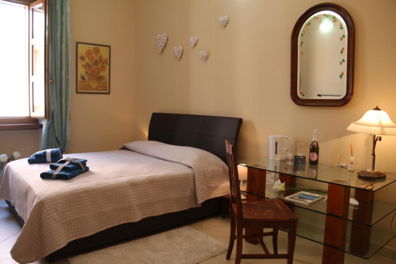 סאסארי Sardinia Re Guest House מראה חיצוני תמונה