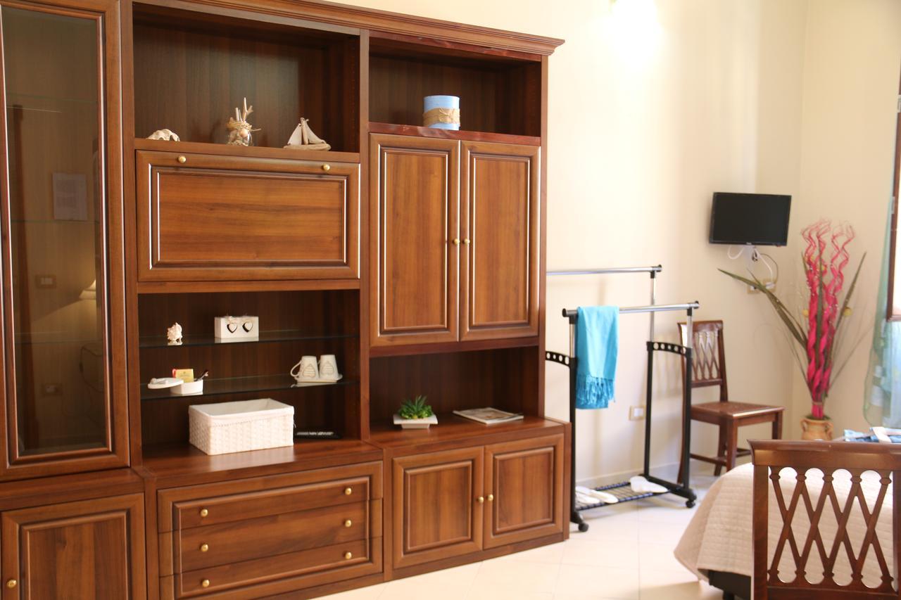 סאסארי Sardinia Re Guest House מראה חיצוני תמונה